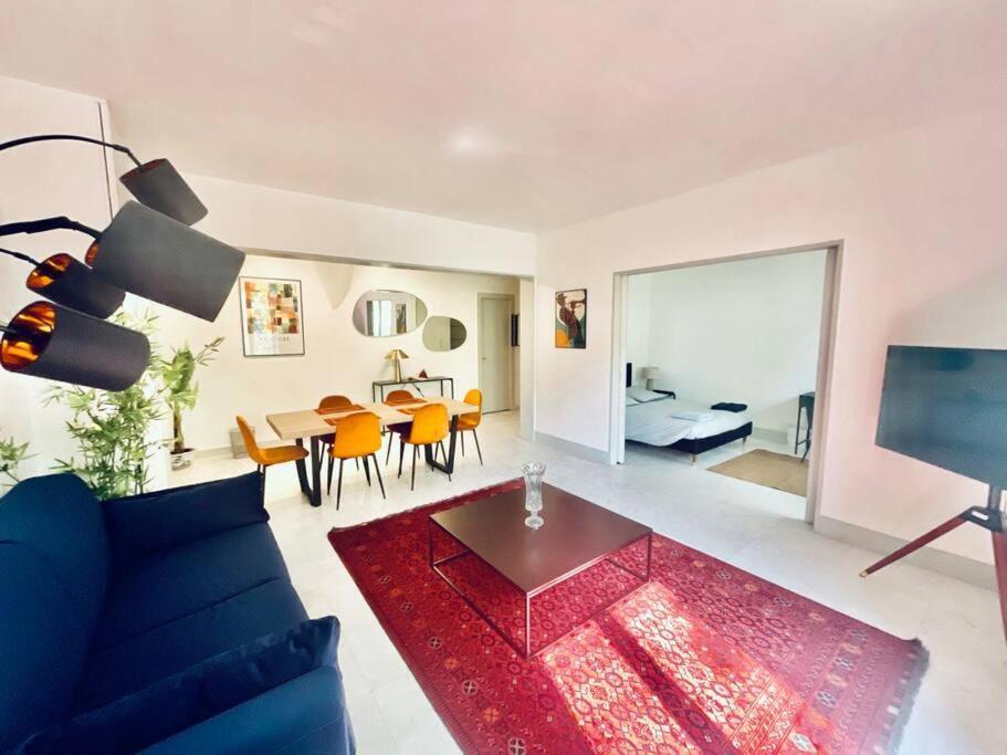 Gustave - Charming Eiffel Tower Appartement - Paris Ngoại thất bức ảnh