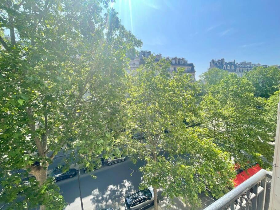 Gustave - Charming Eiffel Tower Appartement - Paris Ngoại thất bức ảnh